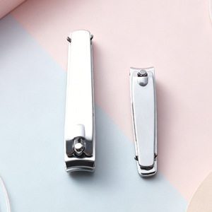 Cortauñas grandes de acero inoxidable con diseño en ángulo, cortauñas portátiles para adultos y uso doméstico, herramientas afiladas para cortar uñas. - Product Image 3