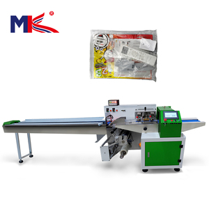 Empaquetadora de embalaje de almohada de paquete de flujo Horizontal de tarjetas de papel de dibujos animados Manual de alta velocidad para protector de nevera - Product Image 1