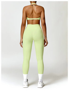 P616 vente en gros de vêtements de fitness pour <span class=keywords><strong>femme</strong></span> 2024 ensemble de vêtements de sport de yoga courts sans couture 2 pièces ensembles de fitness courts - Product Image 6