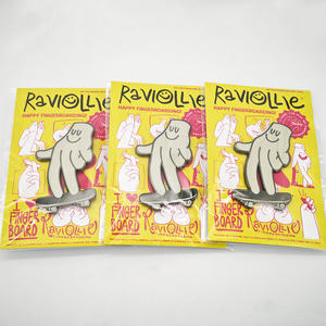 HEMカスタムメタルハードソフトエナメルピン UV印刷ラペルピン カスタムクラブロゴ スケートボード漫画動物バッジピン バックカード付き - Product Image 3