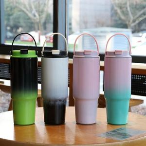 Botellas de agua para viaje de 20oz y 30oz, tazas de café personalizables con logo, vasos térmicos reutilizables con tapa abatible y asa. - Product Image 1