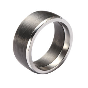 Bague TIZTI Bijoux en acier inoxydable et titane Bague incrustée en fibre de carbone 8MM Bague en carbure de tungstène pour hommes Bague de mariage - Product Image 5