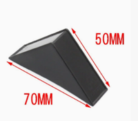 Protection d'angle en plastique PE moderne et durable pour double vitrage, installation par vis, insonorisante, à bord rainuré, vente en gros sur mesure