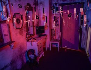 Décorations de fête d'Halloween Bannière sanglante <span class=keywords><strong>Horreur</strong></span> Effrayant Guirlande Décorations pour <span class=keywords><strong>Thriller</strong></span> <span class=keywords><strong>Film</strong></span> Thème Spooky Prop Fournitures - Product Image 3