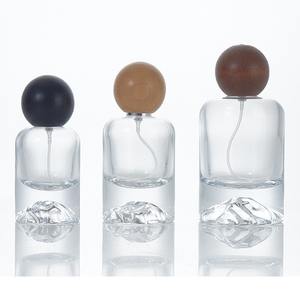 Nouvelle conception, flacon de parfum en verre de luxe de 30 ml et 50 ml, flacon de parfum en verre transparent vide, flacon de parfum en verre épais avec bouchons - Product Image 1