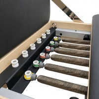 Lit de Pilates Commercial Pliant en Érable pour Studio de Gymnastique avec Rails Fluides et Service de Logo Personnalisé