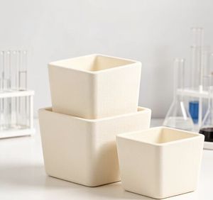 Crisoles de Cerámica de Alúmina de Alta Pureza, Alta Temperatura y Estabilidad, Personalizados para Uso Industrial - Product Image 4