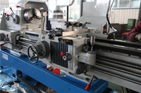 Tour à métaux CA6261 CA6261B CA6261C Chine gros alésage métal filature Gap lit tour manuel machine avec DRO