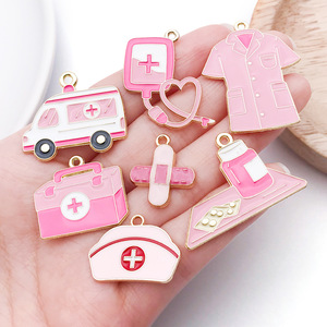 Pendentif en alliage rose effet goutte d'huile pour la Journée des infirmières, accessoires de bijoux DIY, pendentif véhicule d'urgence médical, porte-clés, petit pendentif à suspendre à la main - Product Image 2