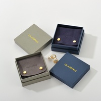 Coffret d'emballage carré gris pour bijoux, avec pochette en microfibre de velours et boîte cadeau en carton pour l'affichage et le rangement de bagues, boucles d'oreilles et colliers