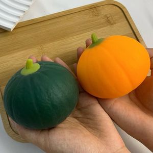Juguete de Pelota Ventiladora de TPR con Simulación Musical de Calabaza para Aliviar el Estrés y la Ansiedad en Niños - Product Image 2