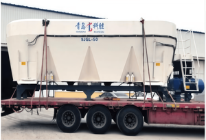 Neue 8 Kubikmeter All-in-One Stationäre TMR-Futtermischmaschine zur Futterzerkleinerung und -mischung - Product Image 5