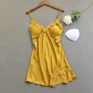 Conjunto de dos piezas de ropa de estar por casa de imitación de seda negra, estilo europeo y americano, a la moda y cómodo, al por mayor. - Product Image 4
