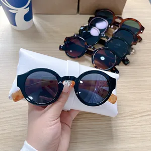 2024 Factory New Versatile Hawksbill Multi-Color PC Sunglasses Transparent Brown Frame For Vacation Beach Outdoor Wear