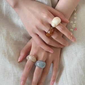 แหวนอะคริลิคเรซินใสหลายสีสำหรับผู้หญิงดีไซน์ใหม่ I-0513 - Product Image 5