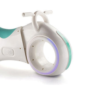 Purorigin 8 Flash <span class=keywords><strong>2</strong></span> LED Scooter elettrico luce di plastica ruota piede spinto auto giocattolo per <span class=keywords><strong>2</strong></span>-4 anni bambini con funzione di musica - Product Image 2