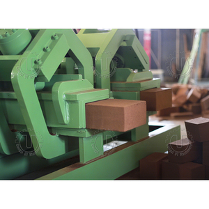 Low Maintenance 650g Hydraulic <b>Coir</b> Pith <b>Block</b> Machine - Product Image 3