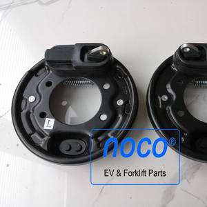 CLUBCAR Nouvel ensemble de plaque arrière de disque de frein pour voiturette de golf Modèle 101823301/101823302 - Product Image 1