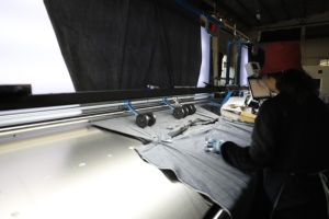 Revolutionary Twill Weaving Process 100% <strong>Cotton</strong> <strong>Yarn</strong> <strong>Dyed</strong> Denim <strong>Fabric</strong> with Unmatched Elastic Recovery and Color Fastness - Product Image 2