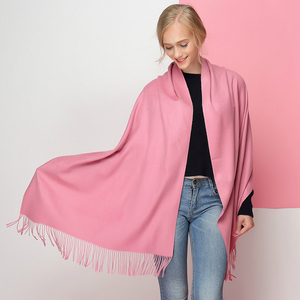 Sciarpa in Cashmere Liscia e Calda, Morbido Scialle Pashmina Leggero per Signore - Product Image 4