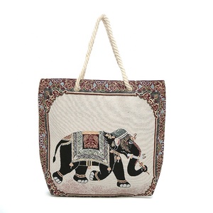Bolso de mano informal de artesanía tailandesa para mujer, diseño de elefante bordado sobre lienzo, ecológico para uso escolar de otoño e invierno para estudiantes - Product Image 2