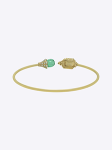 Brazalete Emerald Aura, Lujoso y Elegante, Inspirado en el Brillo Real, Hecho a Mano por Diseñadores, Brazalete con Diamantes Polki, Tono Oro de 9K - Product Image 2
