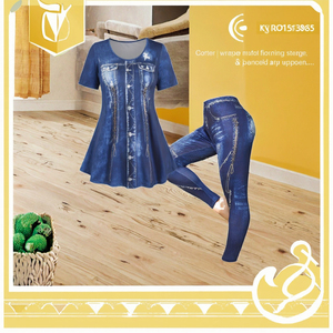 Conjunto de 2 Piezas de Camiseta y Pantalones Capri con Estampado Denim, Transpirable, Informal, para Mujer, Tallas Grandes, Personalizable - Product Image 3