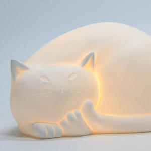 Sevimli kedi masa lambası özel Logo Kawaii hayvan gece lambası lambası mat kedi seramik el sanatları masa lambaları - Product Image 5