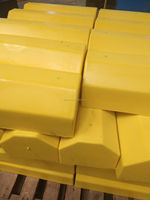 Cale en caoutchouc de bouchon de roue d'aéroport réfléchissant de qualité ingénieur jaune robuste 600x210x160mm bloc de roue Durable