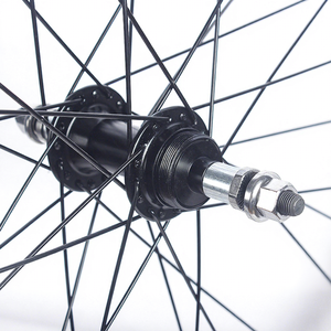 Ensemble de roues de vélo de montagne Rockbao en alliage d'aluminium 20-27,5 pouces 700C avec frein en V et roulement spiralé - Product Image 1