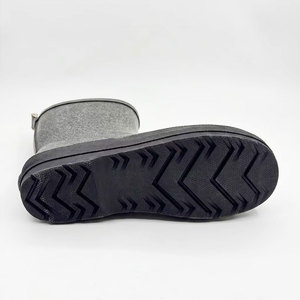 <span class=keywords><strong>Bottes</strong></span> <span class=keywords><strong>de</strong></span> pluie brillantes avec logo OEM, tendance, résistantes, imperméables, antidérapantes, <span class=keywords><strong>bottes</strong></span> en caoutchouc pour femmes - Product Image 2