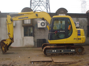 Komatsu มือสอง PC70-7รถขุดขนาดเล็ก | เครื่องขุดไฮดรอลิกมือสองของญี่ปุ่นสำหรับโครงการก่อสร้างขนาดเล็ก - Product Image 3