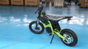 Motocicleta Todoterreno Impermeable QC-Y01 48V 2000W con Frenos de Disco para Todas las Estaciones - Product Image 2