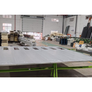 <span class=keywords><strong>Porte</strong></span> <span class=keywords><strong>de</strong></span> <span class=keywords><strong>garage</strong></span> sectionnelle <span class=keywords><strong>motorisée</strong></span> pour villa, facile à installer, en aluminium texturé bois moderne, pour usage résidentiel - Product Image 6