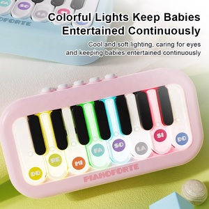 Simulation personnalisée des Lumières Dessin Animé <span class=keywords><strong>Piano</strong></span> Clavier Clé Jouets pour Enfants Musique Multifonctionnelle Mini Poches <span class=keywords><strong>Piano</strong></span> Électronique - Product Image 5