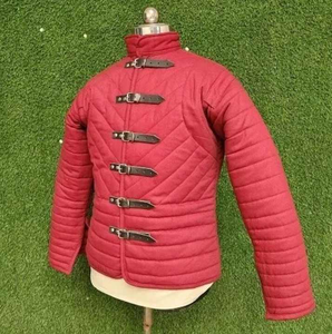 Veste matelassée en coton Gambeson médiéval robuste en gros Armure d'hiver pour reconstitutions et cosplay - Product Image 1
