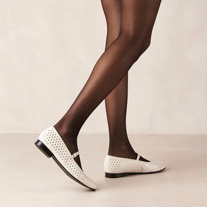 Black White Mary Jane fibbia <span class=keywords><strong>ballerine</strong></span> borchiate con Allover borchie scarpe da donna - Product Image 4