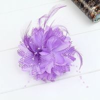 Fascinator rouge élégant avec plumes et fleurs, pince à cheveux, corsage, broche à perles, accessoires capillaires idéaux