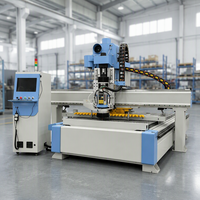 Routeur CNC 3 axes YIHAI de haute qualité, déplacement 1300x2500mm, précision 0,025mm, moteur de broche 3,5-5,5kW pour panneaux de bois, meubles/portes