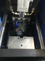 Machine de soufflage semi-automatique 5L à changement rapide de moule pour la fabrication de bouteilles en petites séries