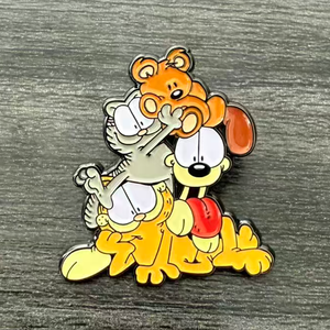 En gros, épingles en métal à motifs de dessins animés, badges mignons en forme de chat, épingles en émail de personnages de dessins animés classiques, broches souvenirs de bandes dessinées pour sac à dos - Product Image 2