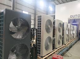 ปั๊มความร้อนแบบพัดลมด้านหน้าเดี่ยว 4KW 6KW 8KW โครงสร้างลดแรงสั่นสะเทือน ตั้งค่าการทำงานผ่าน Wi-Fi เพื่อรักษาอุณหภูมิห้องนั่งเล่นให้คงที่ - Product Image 2
