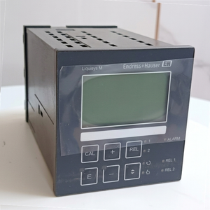 E+H Liquisys CLM223 Conductimètre 4 fils Affichage 2 lignes 0/4-20mA Hart Profibus IP54 Précision 0,01 - Product Image 1