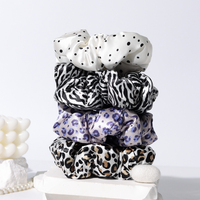Scrunchie Sutra Cetak Digital 6cm Desain Baru Logo Custom Motif Leopard 22momme Laris di Pasaran