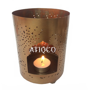 ที่วางเทียนเหล็กทรงหกเหลี่ยม Atiqco สีเขียวอมฟ้า ที่วางเทียนโลหะสีทอง งานแฮนด์เมด รุ่น 788866 ของตกแต่งบ้าน สไตล์โดดเด่น - Product Image 4