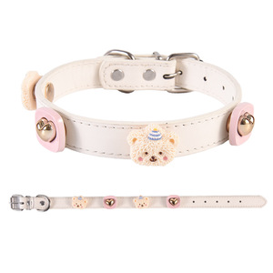<span class=keywords><strong>Collier</strong></span> en cuir créatif <span class=keywords><strong>pour</strong></span> <span class=keywords><strong>chien</strong></span> avec laisse <span class=keywords><strong>anti</strong></span>-collision et bijoux en forme d'ours de dessin animé mignon à faire soi-même - Product Image 1