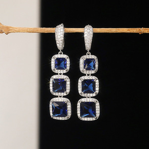 Eleganti Orecchini Pendenti a Taglio Quadrato per Donne, Orecchini Lunghi Scintillanti, Gioielli alla Moda per Feste e Uso Quotidiano - Product Image 3