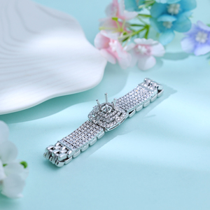 Pulsera de Oro Sólido de 18K de Alta Calidad con Diamantes Naturales, Diseño de Reloj, Exquisita y Moderna, para Regalo de Cumpleaños para Novia - Product Image 4