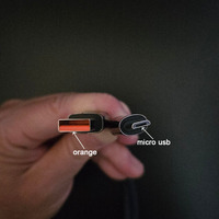Kabel USB ke Micro USB V8 Android Spiral Spiral Berpilin Otomatis dengan Pegas Tebal dari Karet Silikon Paduan Seng