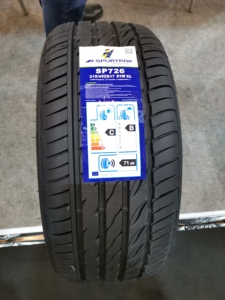 Neumáticos de Invierno Sportrak <span class=keywords><strong>225</strong></span>/60R17 22560R17 <span class=keywords><strong>225</strong></span> <span class=keywords><strong>60</strong></span> <span class=keywords><strong>R17</strong></span> <span class=keywords><strong>225</strong></span>/60R18 22560R18 <span class=keywords><strong>225</strong></span> <span class=keywords><strong>60</strong></span> R18 PCR para Automóviles de Pasajeros - Product Image 2